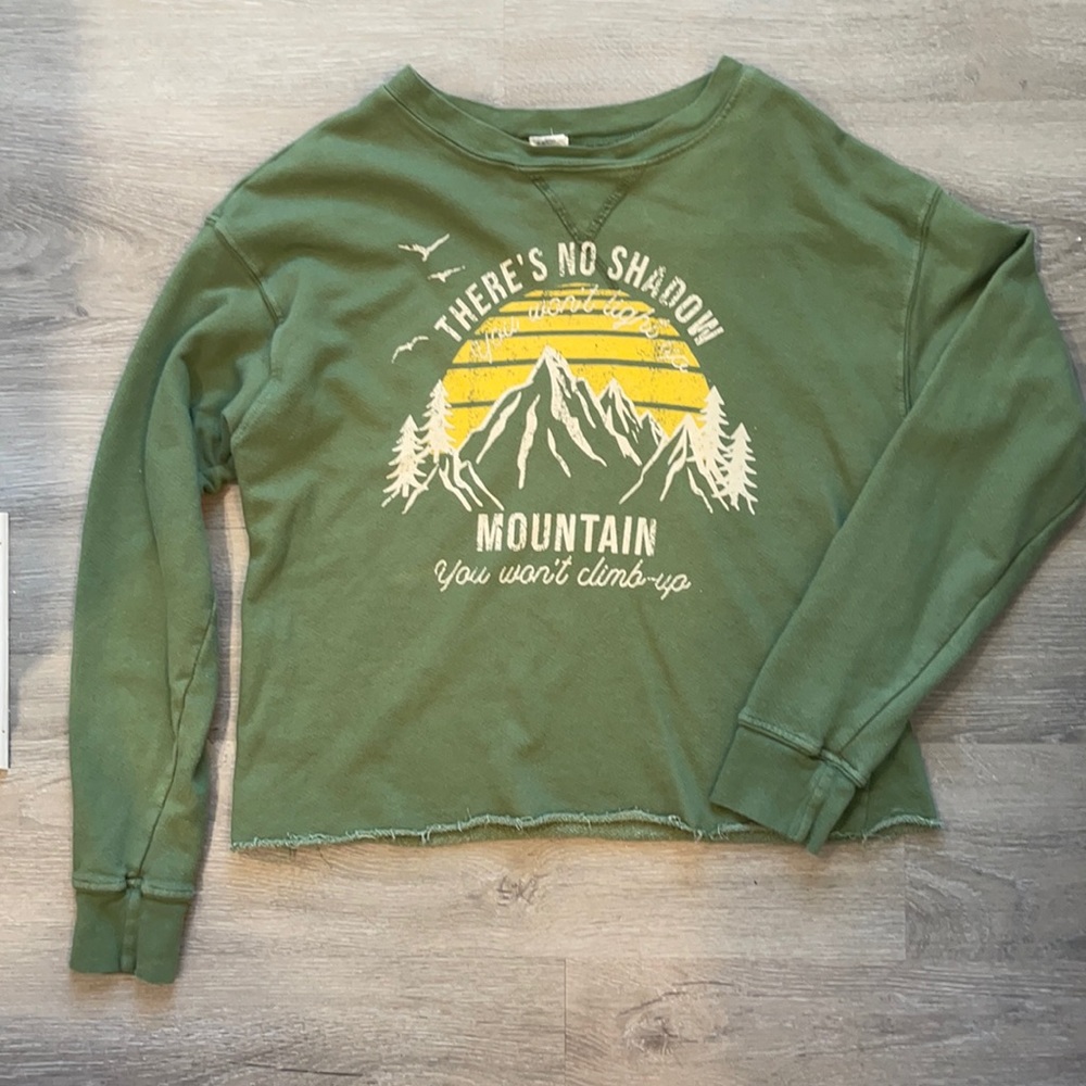 Graphic sweatshirt